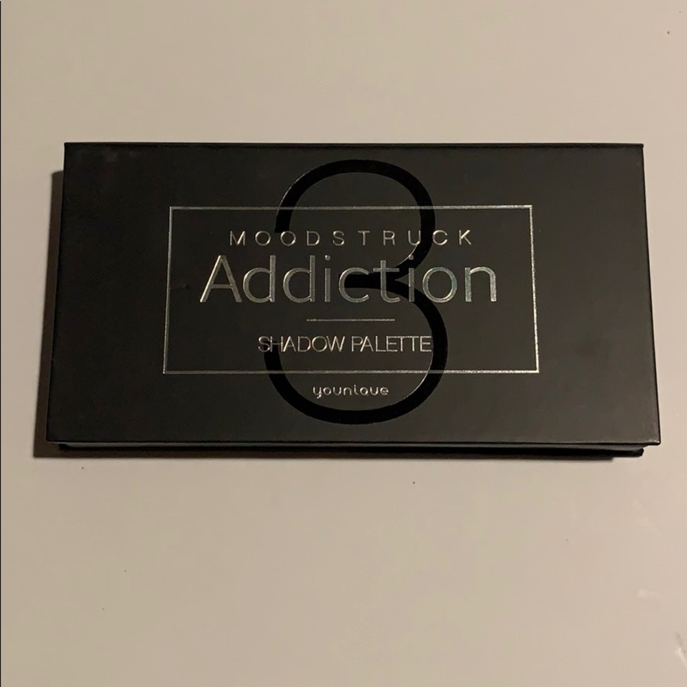 Younique Palette 3